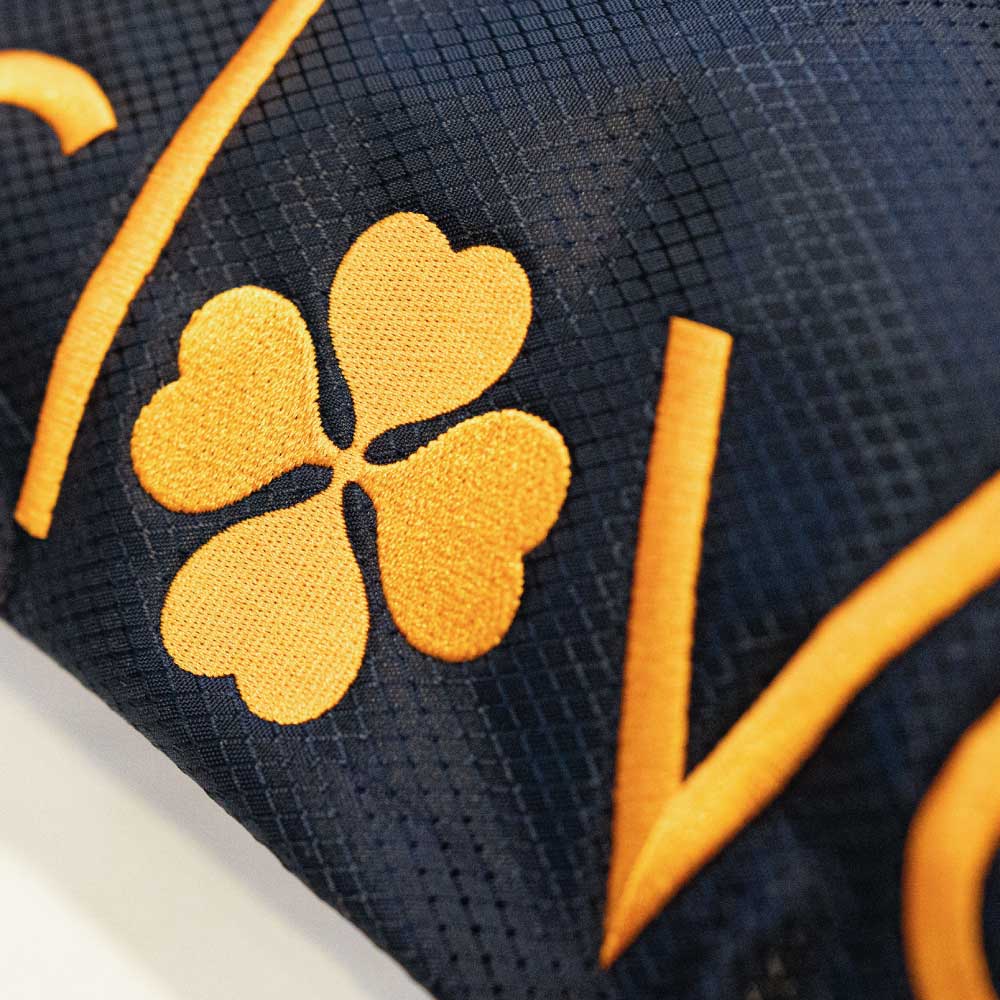 Sleeve of Love Boardbag Clover Protection Detail 2