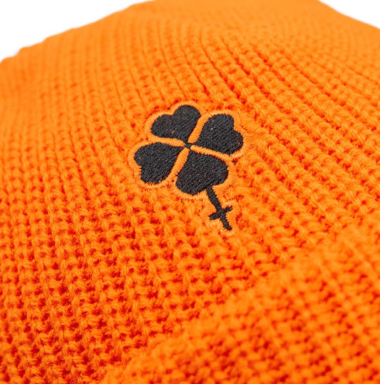 Beanie Orange Clover Protection Productpic Detail